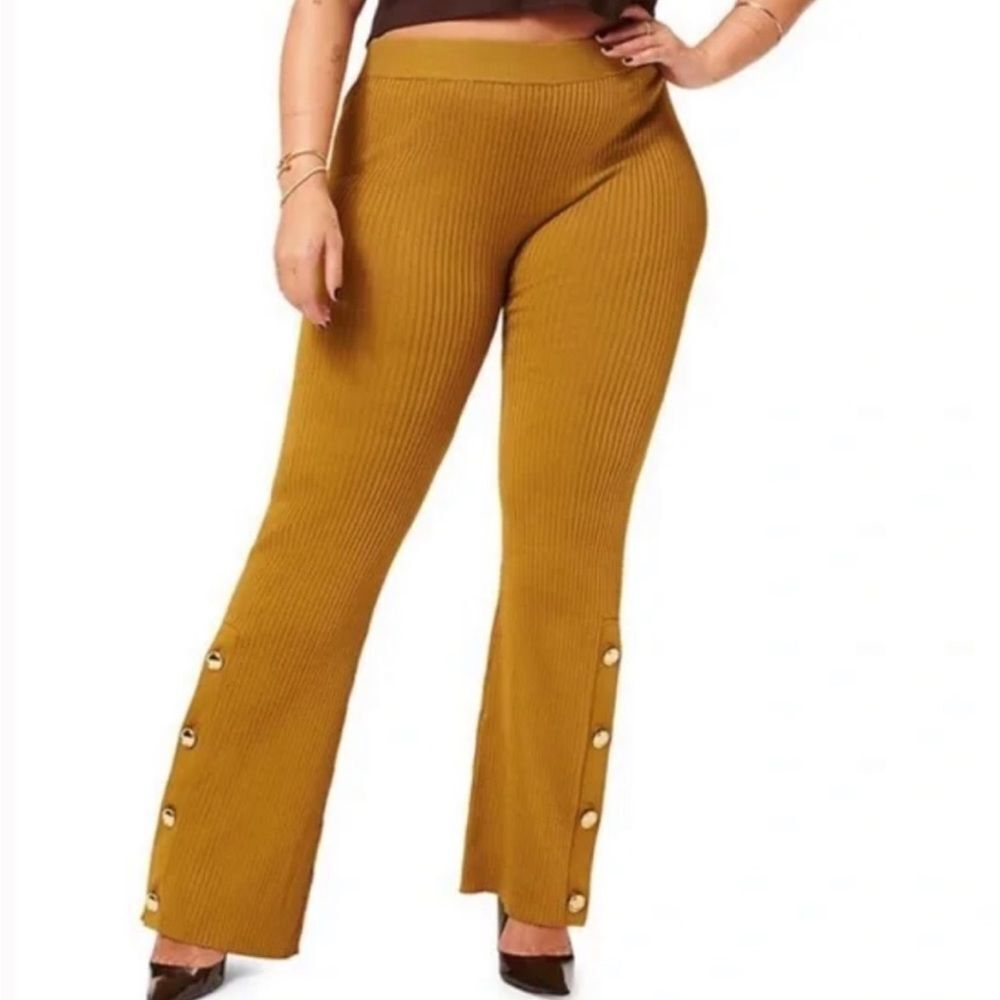 Good American rib knit flared trouser size 4(equivalent to xl) NWT